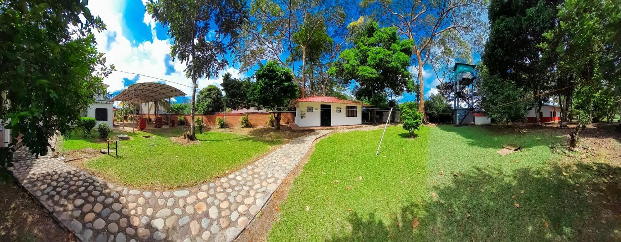 Hotel Campestre Las Palmas Sas Вильявисенсио Экстерьер фото